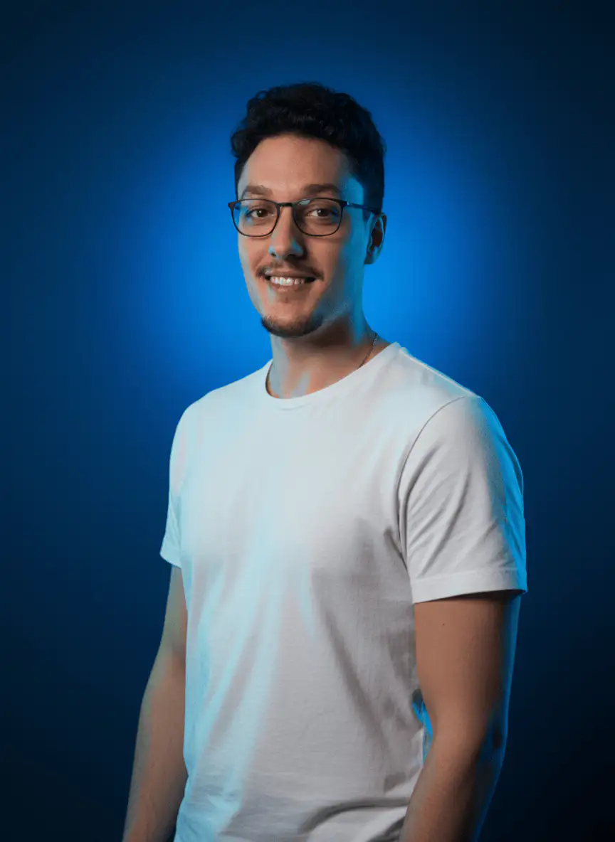 Portrait de Valentin Laidet, développeur produit SaaS freelance